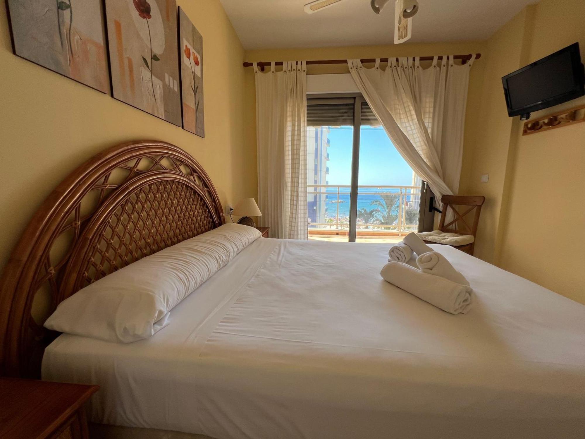 Apartamento Bahia Del Sol A 50 Metros De La Playa - Inmodream Кальпе Екстер'єр фото